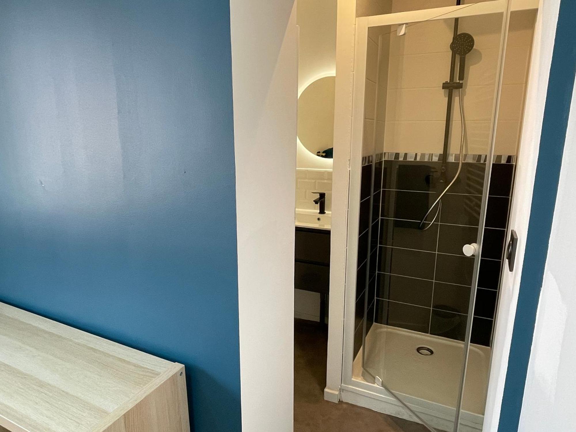 Les 3 Suites - 6 Personnes - 3 Chambres Avec Sdb Privatives Lens Exterior photo